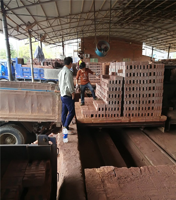 萍鄉(xiāng)蓮花湖上鄉(xiāng)新型建材廠(chǎng)